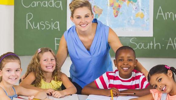 Teacher with 4 students