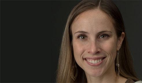 Jana Houser, portrait