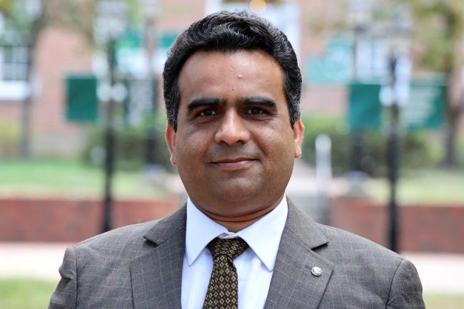 Ghulam Yaseen, portrait