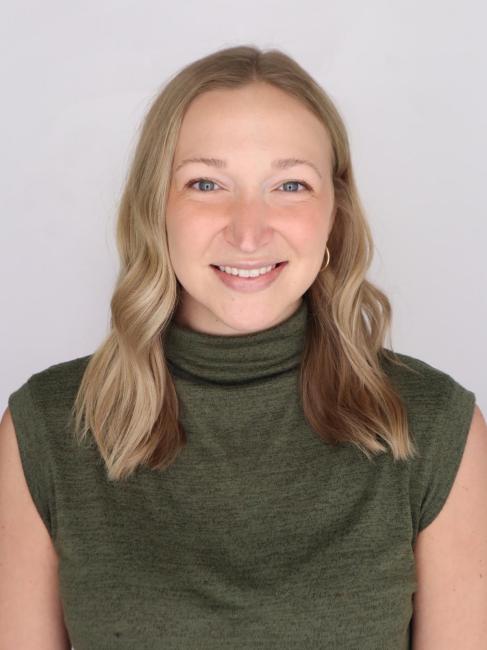 Kelly Newell