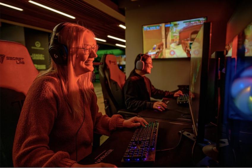 Esports at the e-sports facility