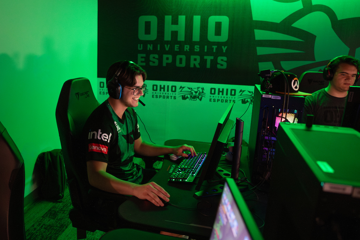 Esports Hero