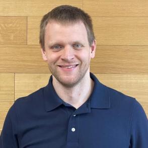 Dr. Michael Koop