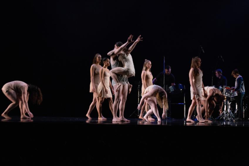 Students dancing on the stage
