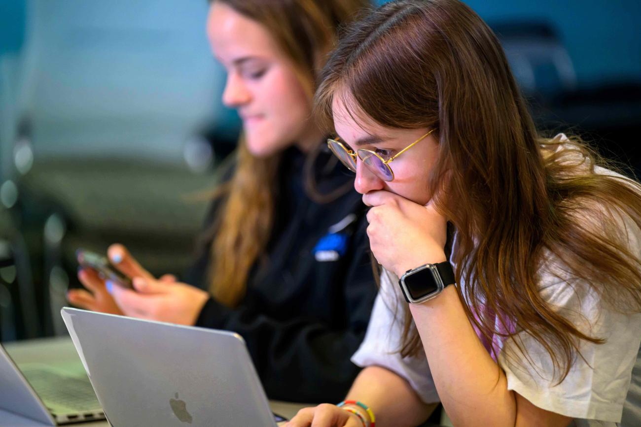 Zanesville Student with Laptop
