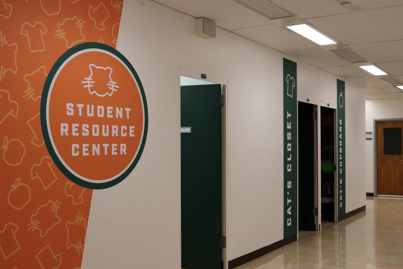 Student Resource Center at OHIO Eastern, Exterior View from the hallway