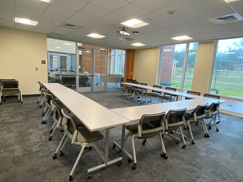 LLC 130 150 Conference Style 1