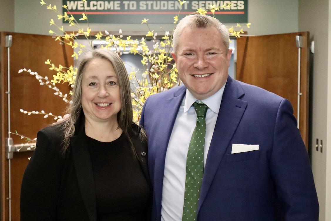 Interim Dean Kline and Chancellor Mike Duffey