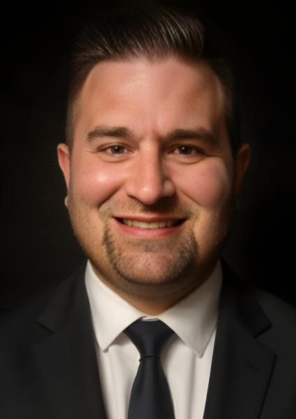Jason Moss Headshot