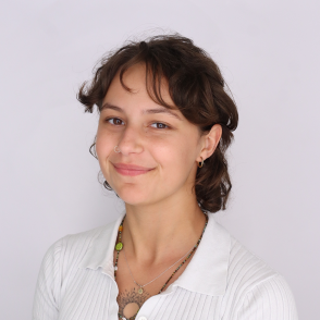 Phoebe Giordano headshot