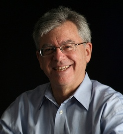 Headshot of Mark Barbash